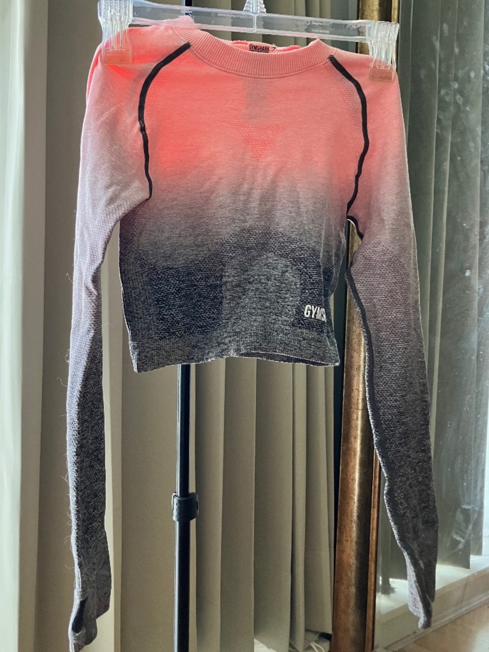 NWOT Gymshark Long Sleeve Ombré Seamless Crop Top - Peach/Grey XS